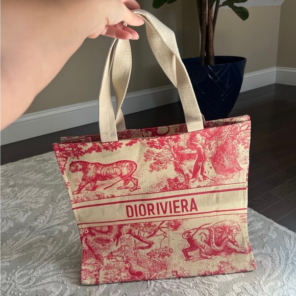 💯 Authentic Christian Dior 100% Straw VIP tote - Picture 2 of 8